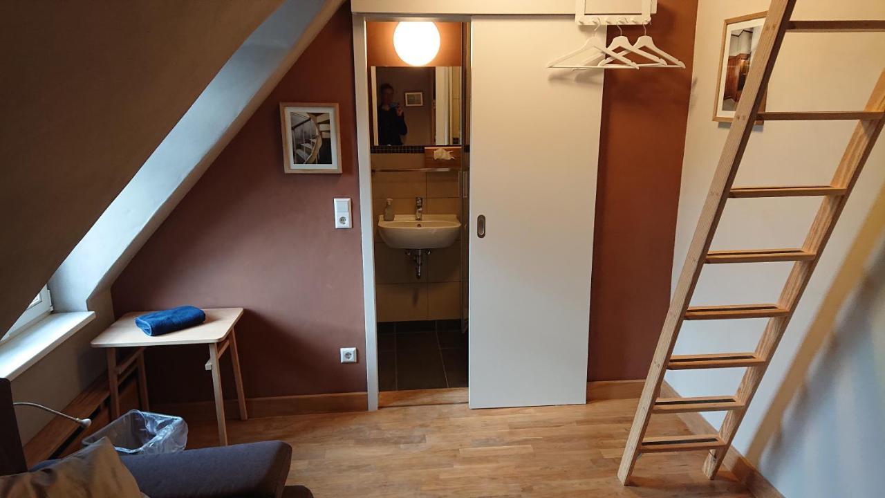 "Goethezimmer" - Auf Dem Dach Der Notenbank Weimar  Extérieur photo
