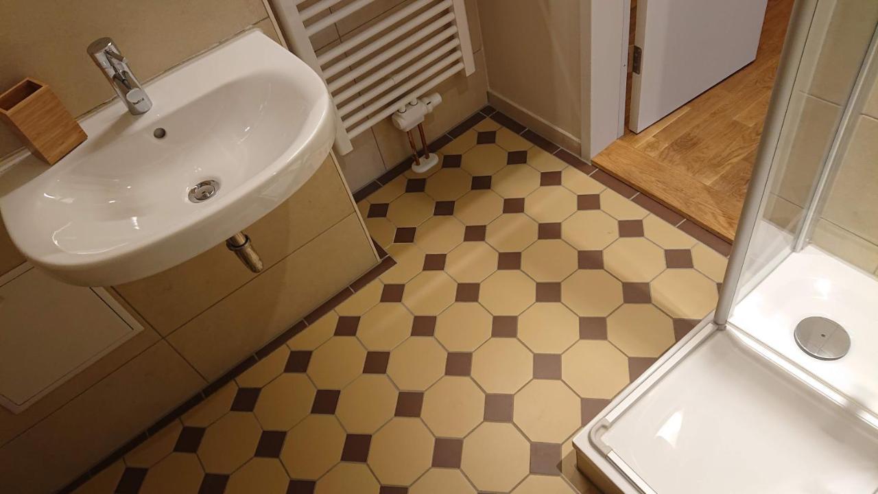"Goethezimmer" - Auf Dem Dach Der Notenbank Weimar  Extérieur photo
